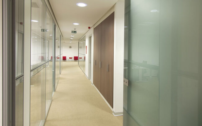 Trennwandsysteme für Büro und Gewerbe